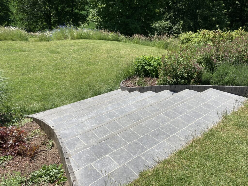 Escalier en pierres bleues belges (20x20cm)